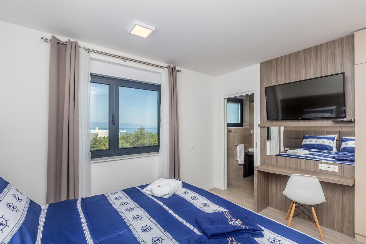 Villa Poseidon Rova By El-Pi Tours Malinska Kültér fotó